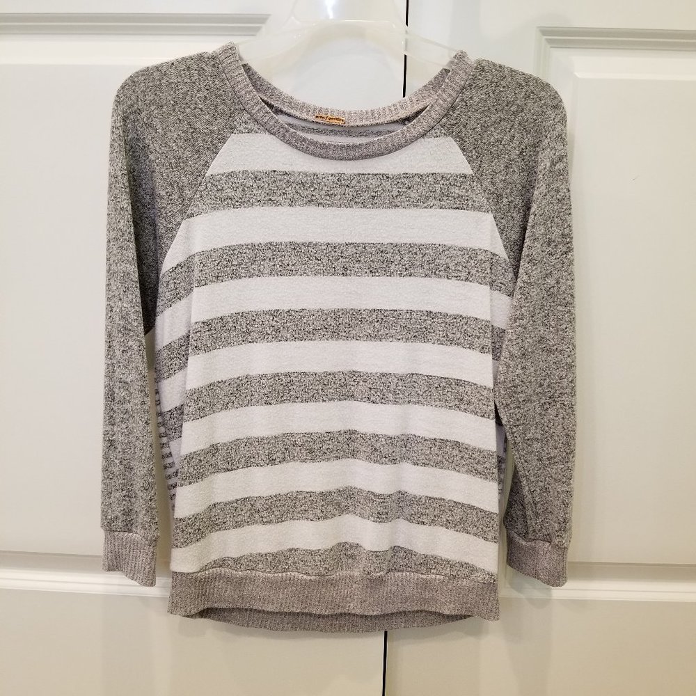 Stripped Long Sleeve Shirt